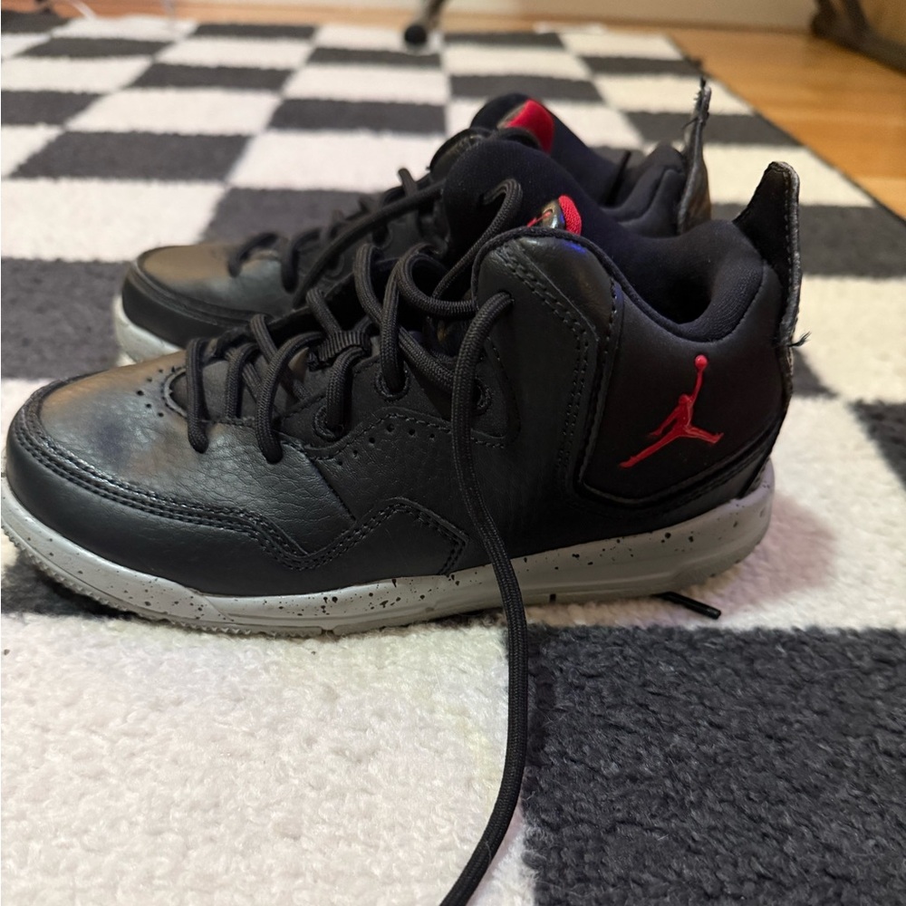 Jordan Kids Black and Red Sneakers
